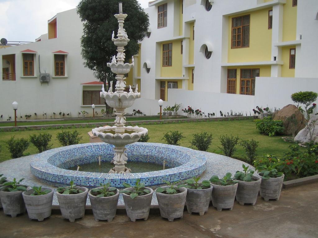 Raj Cottage Ganga Vatika Risikés Kültér fotó