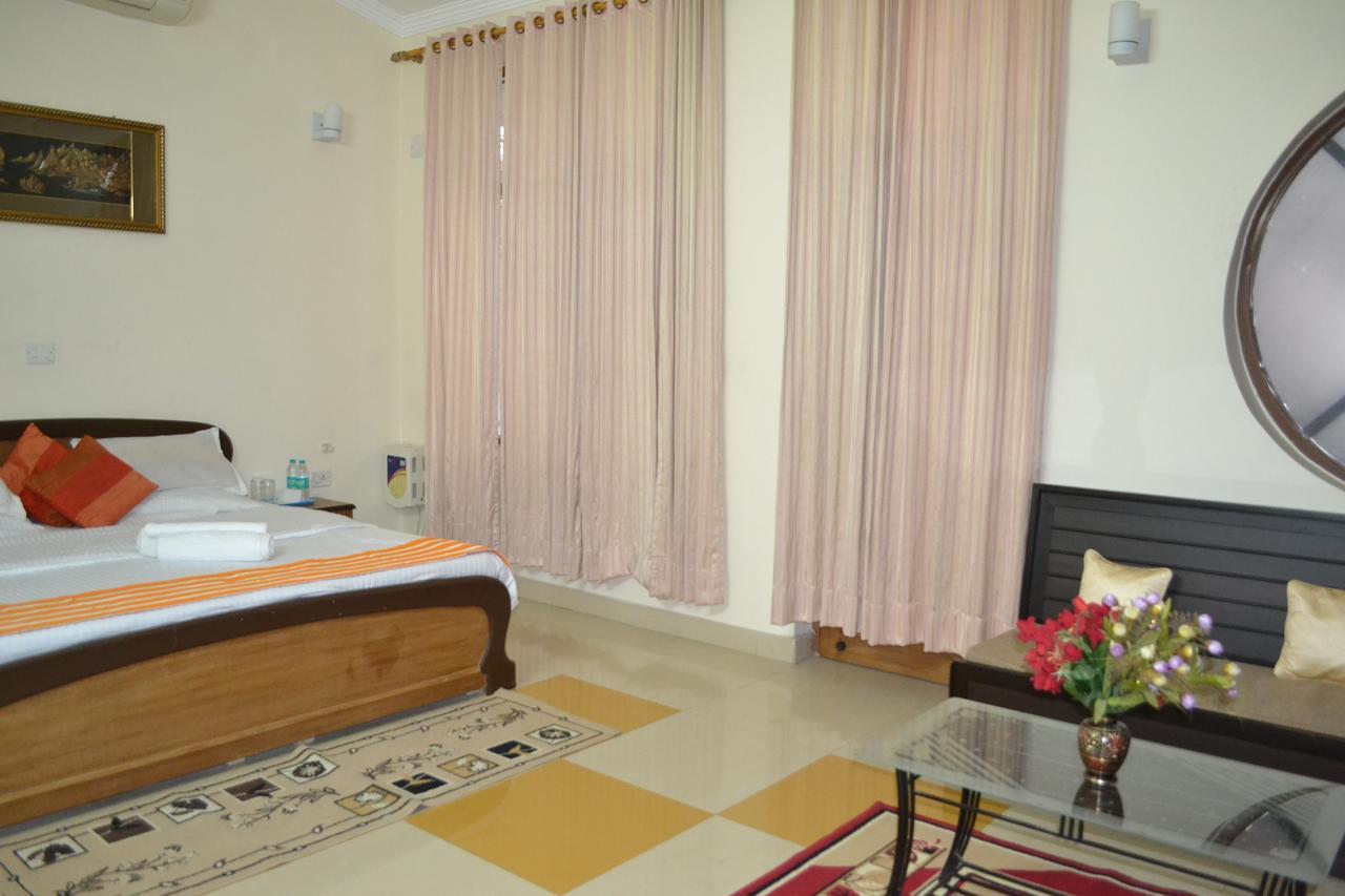 Raj Cottage Ganga Vatika Risikés Kültér fotó